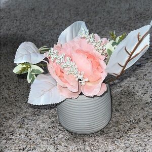 Elegant Pink Floral Arrangement in Gray Vase